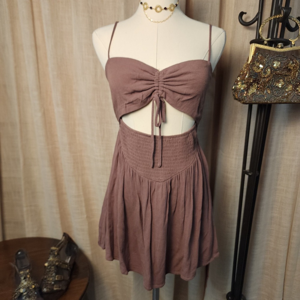 Mable Women Medium Mauve Brown Cutout Tie Front Smocked Romper Skort Dress